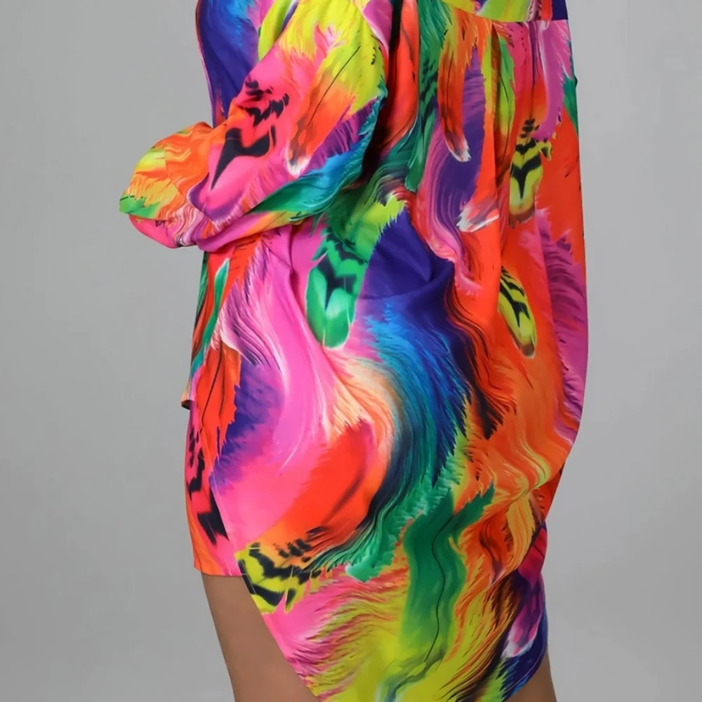 Short Set - Picture 2 of 2